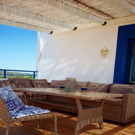 Apart Otel Nautilus House Paradeísion