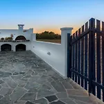 Nautilus House 2*