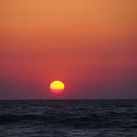 Nautilus House 2* Paradeísion