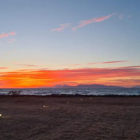 Nautilus House Paradeísion