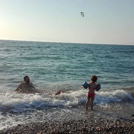 Nautilus House アパートホテル